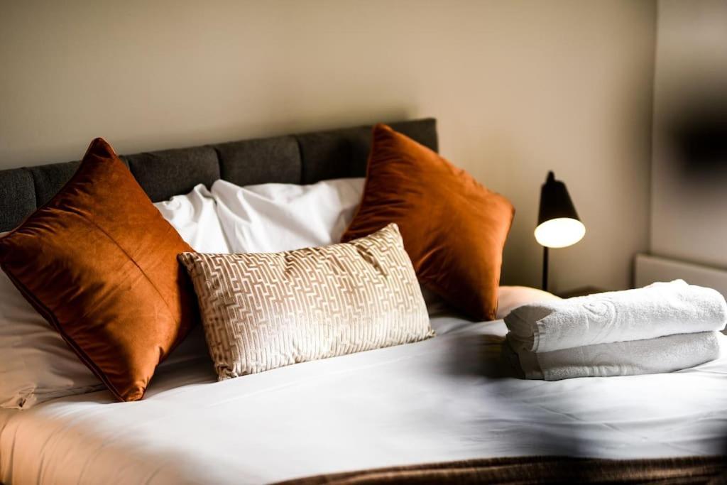 Modern 2 Bedroom Apartment - City Centre - Parking Manchester Bagian luar foto